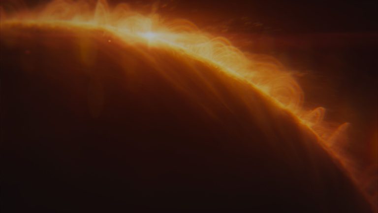 Saros (PS5)
